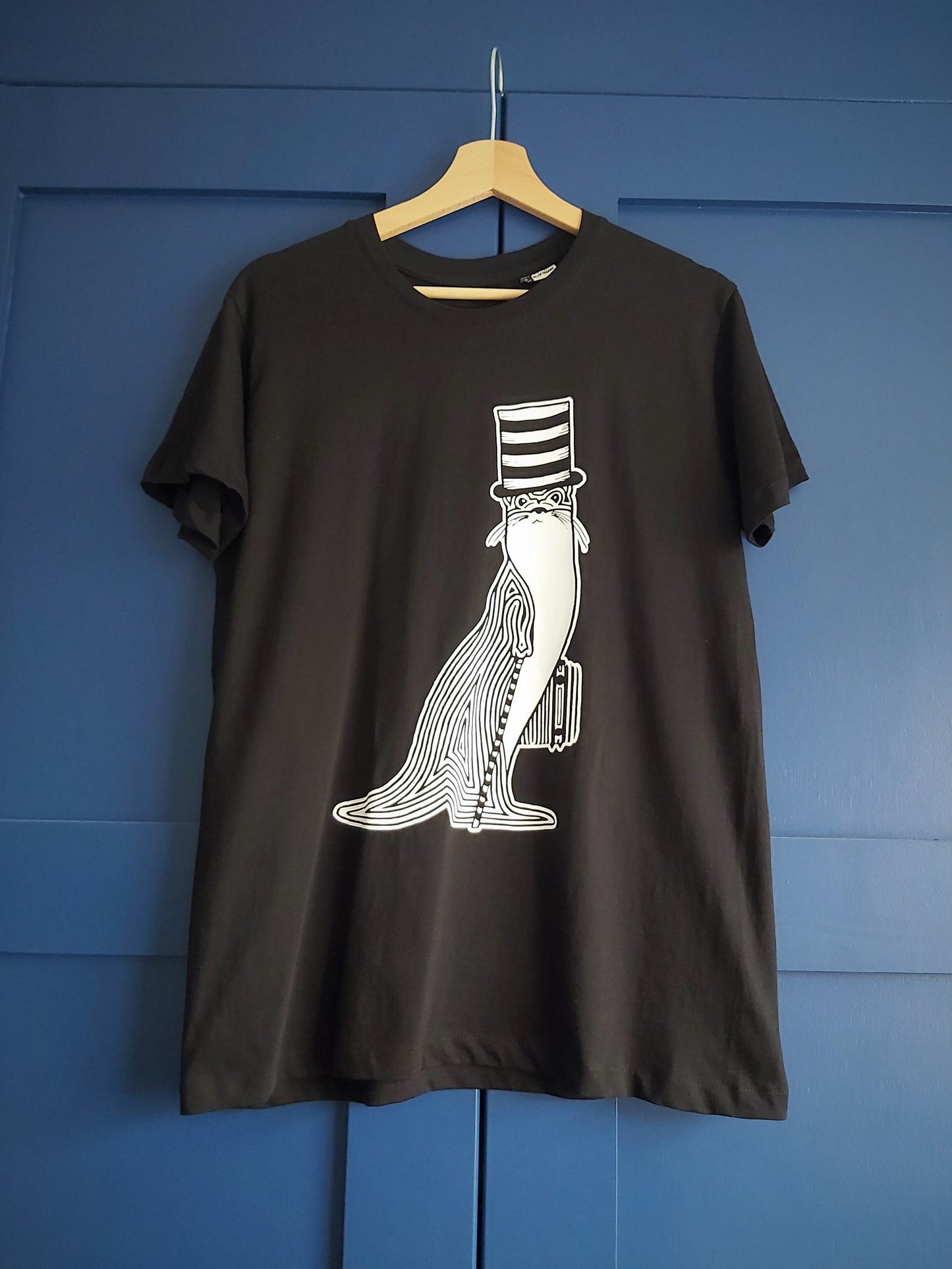 BEST SELLER! OTTER in a Tophat - Black T-shirt Tee - Unisex Organic Cotton Clothing