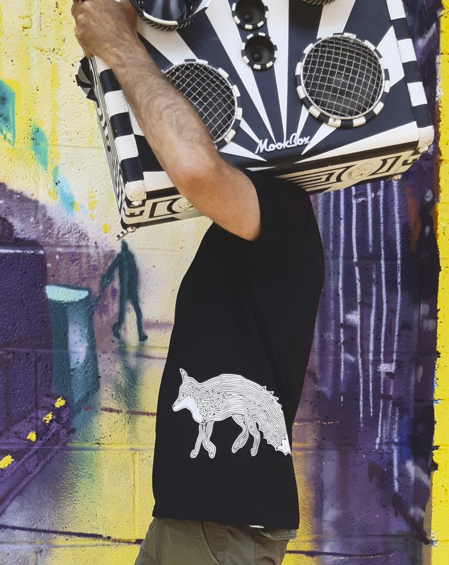 Fox Otter Companion - Black T-shirt Tee - Unisex Organice Cotton Clothing
