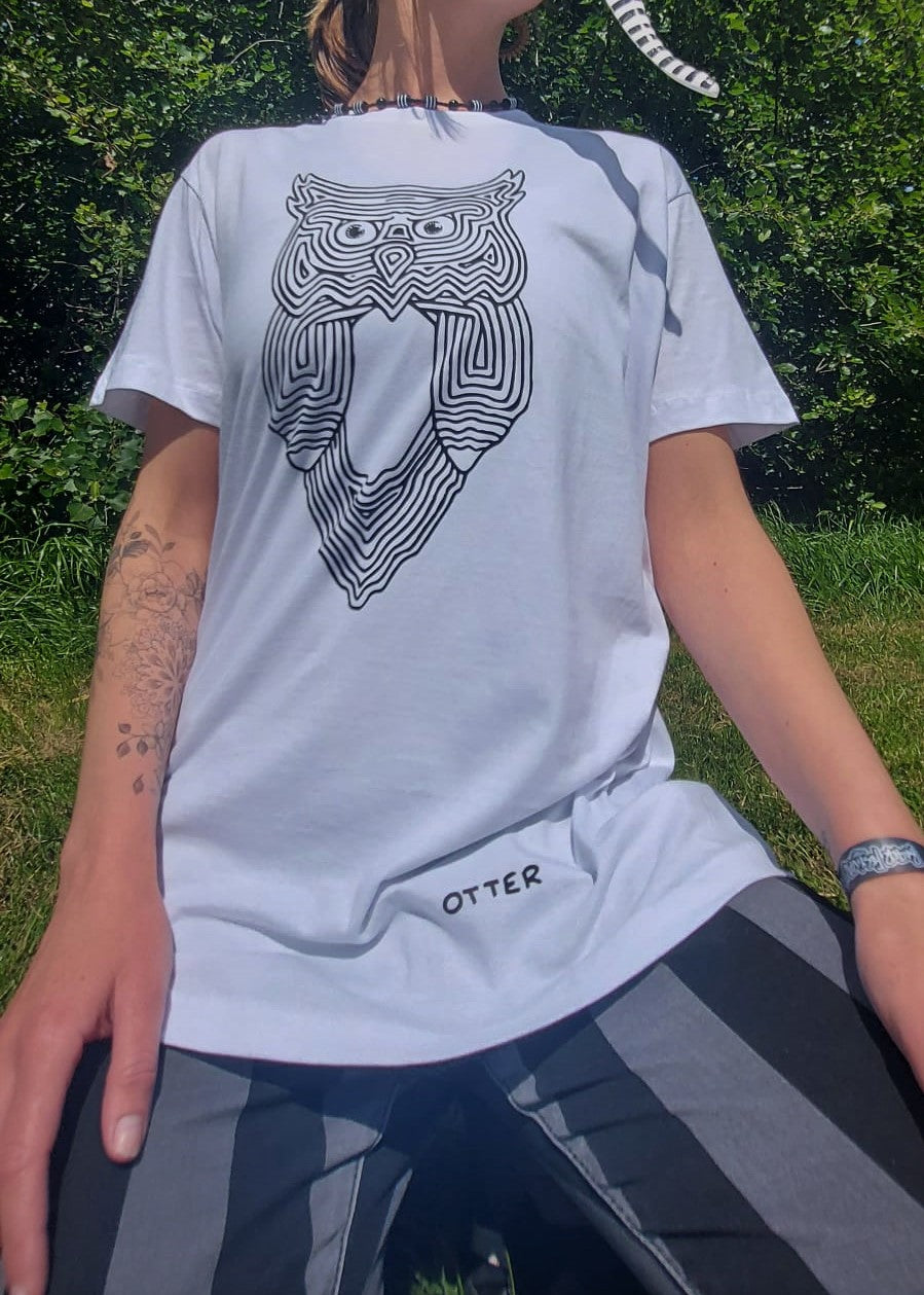JudgementOWL Owl - White T-shirt Tee - Unisex Organic Clothing